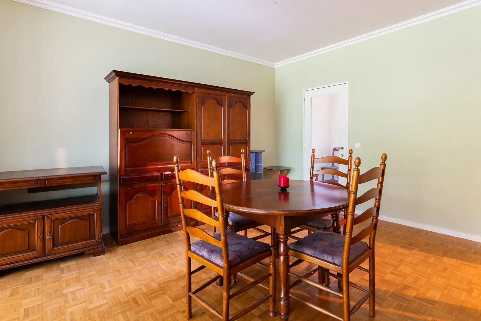 2-slaapkamer appartement met vernieuwd terras  foto 4