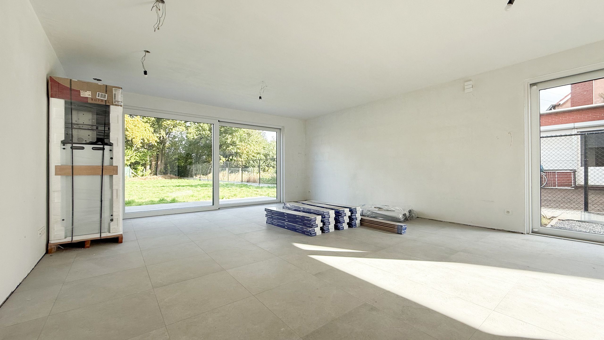 Nieuwbouwwoning (casco+) met 3 slpkms, terras en ruime tuin! foto 5
