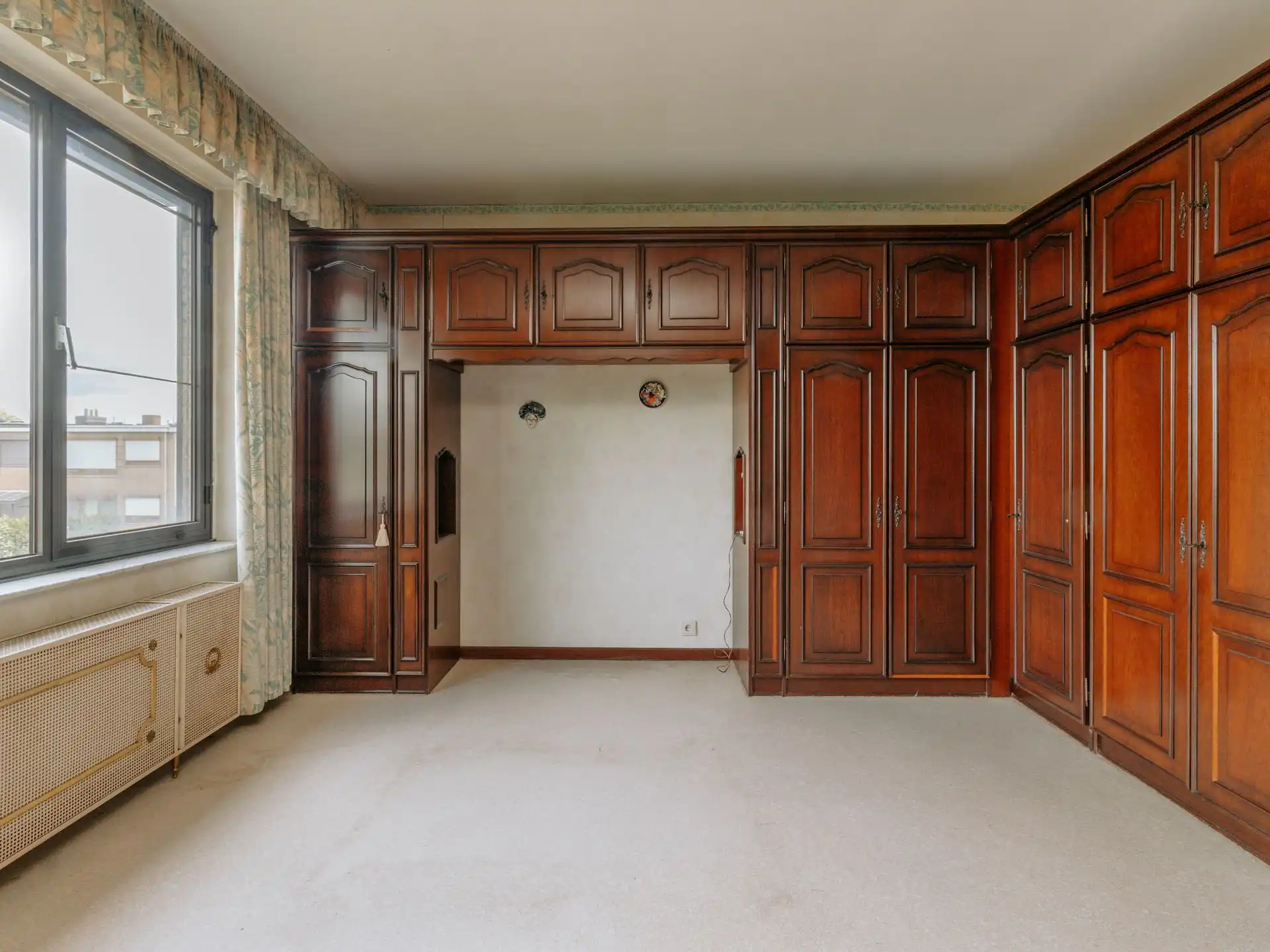 Tweeslaapkamer appartement met twee terrassen en garage foto 12