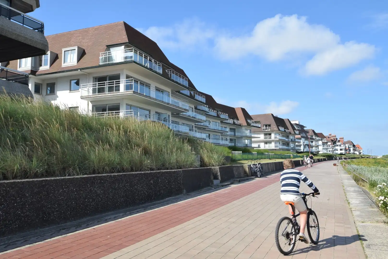 Uitzonderlijk appartement van 206 m​​​​​​² op de op Wandeldijk met 12m gevelbreedte. foto 7