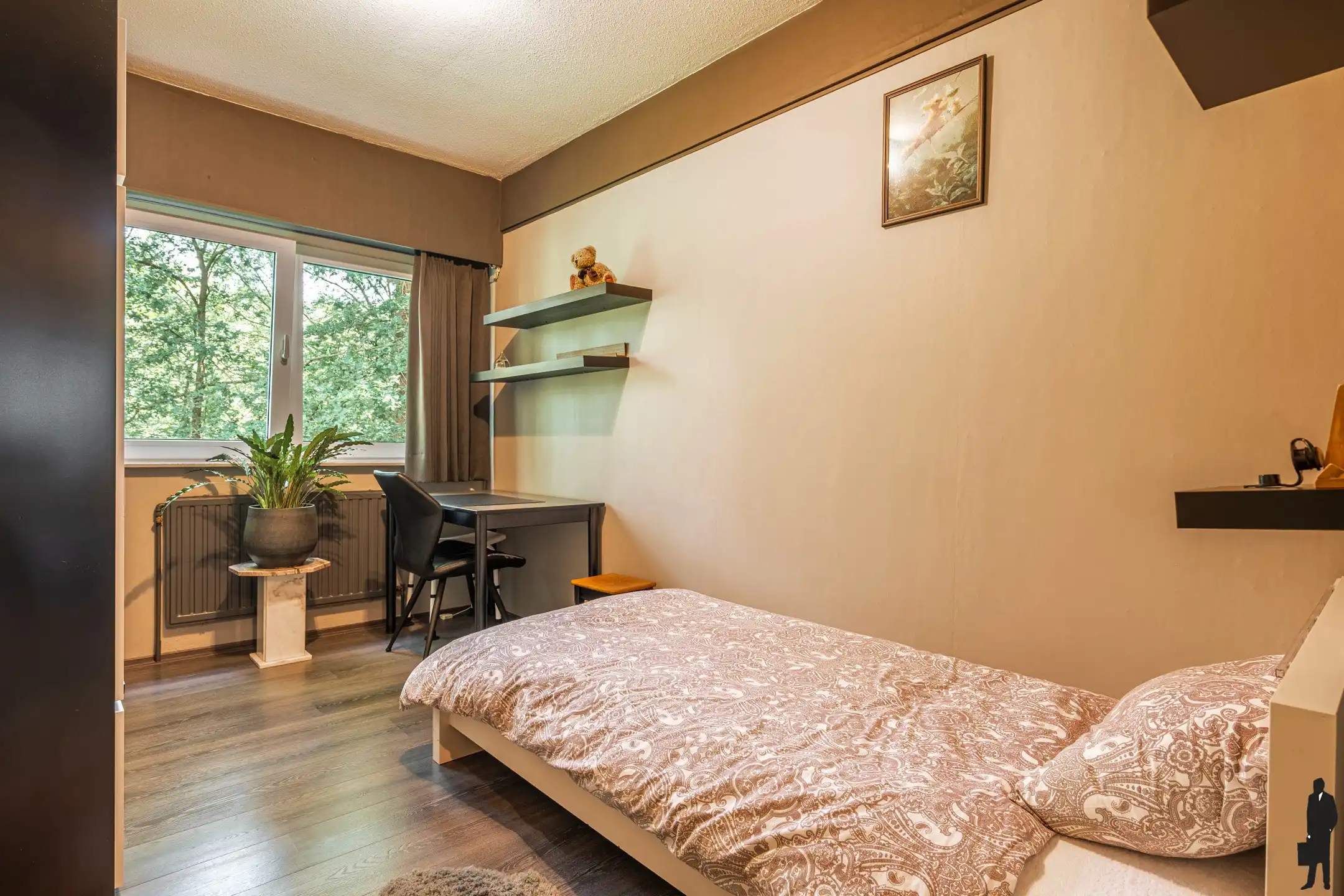 Ruim 3-slaapkamerappartement in groen woonpark foto 14