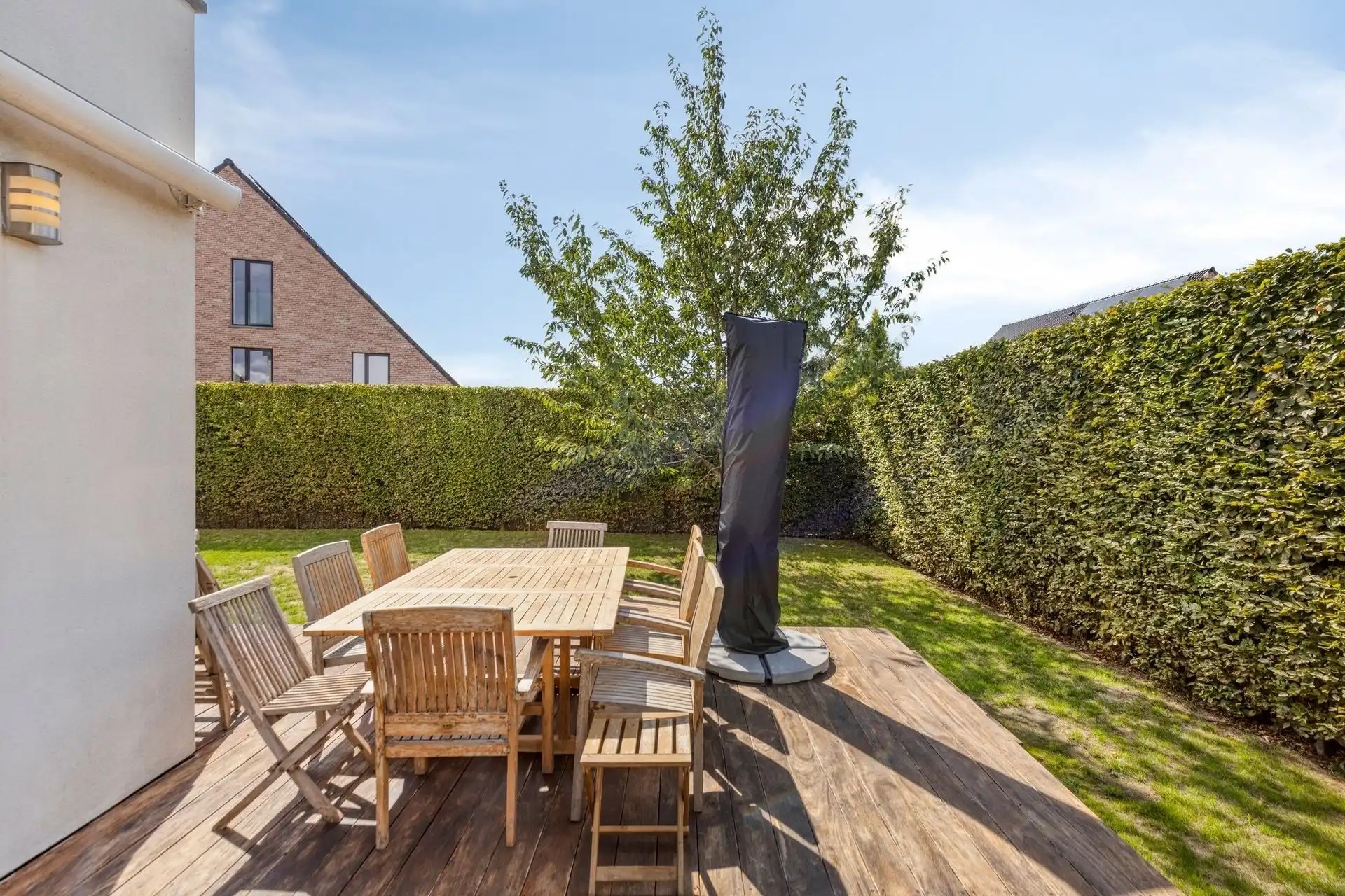 Volledig gerenoveerde serristenvilla foto 28