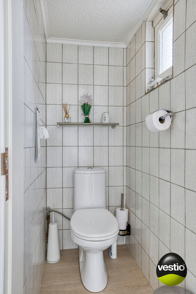 VRIJSTAANDE RUIME WONING OP 7A40CA MET 4 SLK EN POLYVALENTE RUIMTE. foto 18