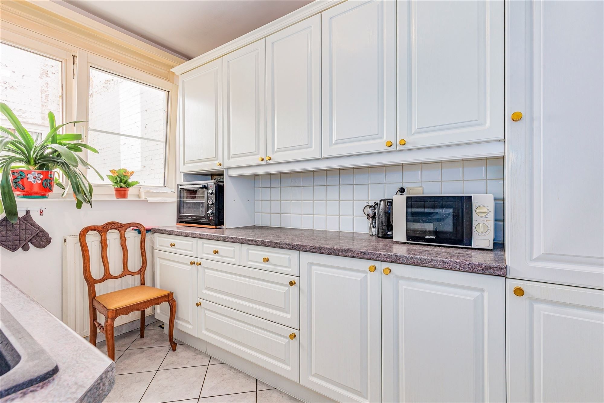 Ruim 3-slaapkamerappartement in topwijk te Berchem foto 5