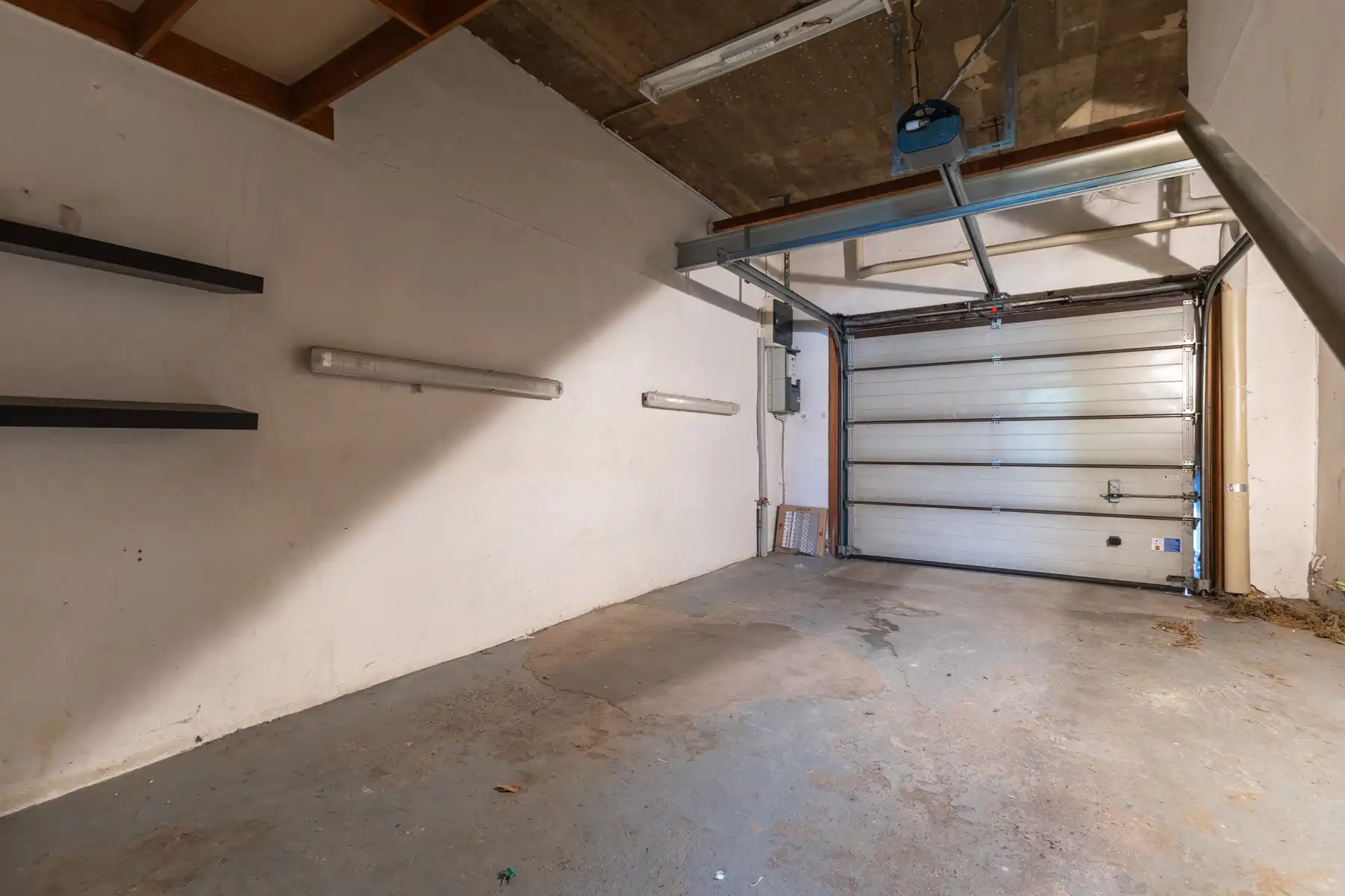 Ruime en gunstig gelegen woning met 3 slaapkamers en garage foto 13