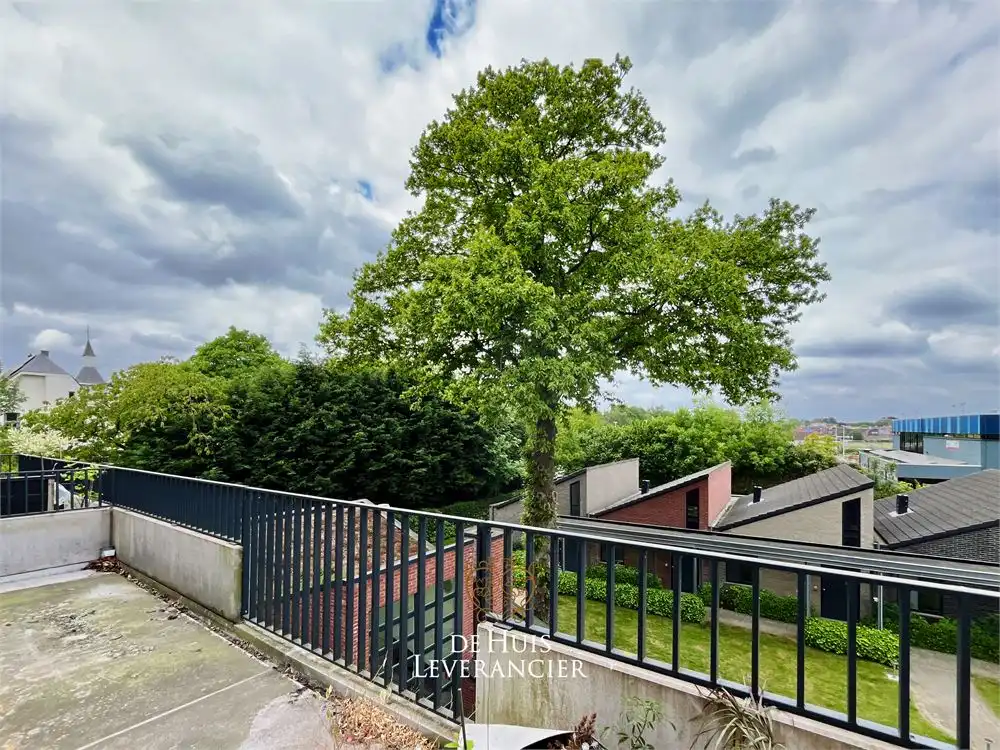 Luxueuze serviceflat met 1 slpk en ruim terras foto 4