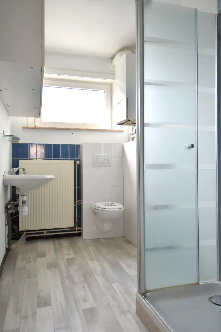Te renoveren gezinswoning met 3 slaapkamers in een toffe buurt te Roeselare foto 9