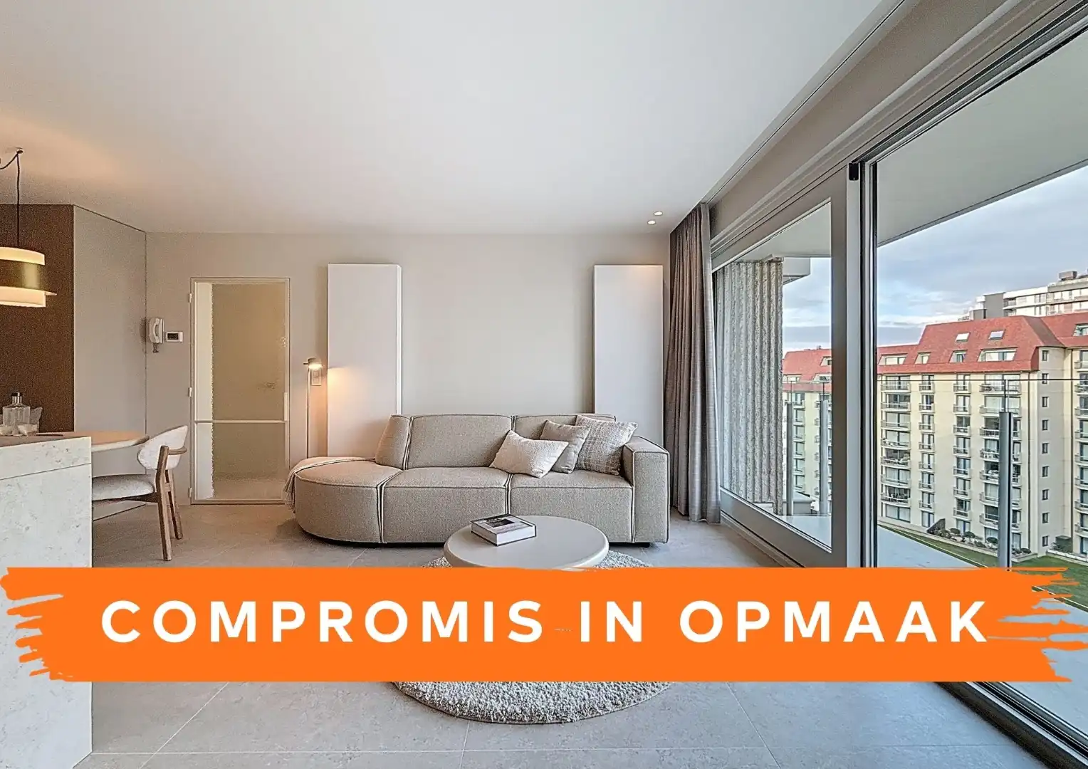 Gerenoveerd luxe appartement met terras op topligging in Nieuwpoort-Bad foto {{pictureIndex}}