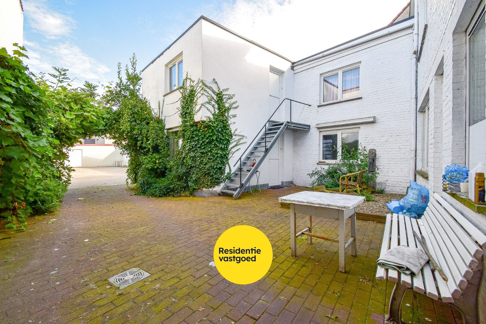 Opbrengsteigendom met 7 entiteiten in centrum Gistel foto 18