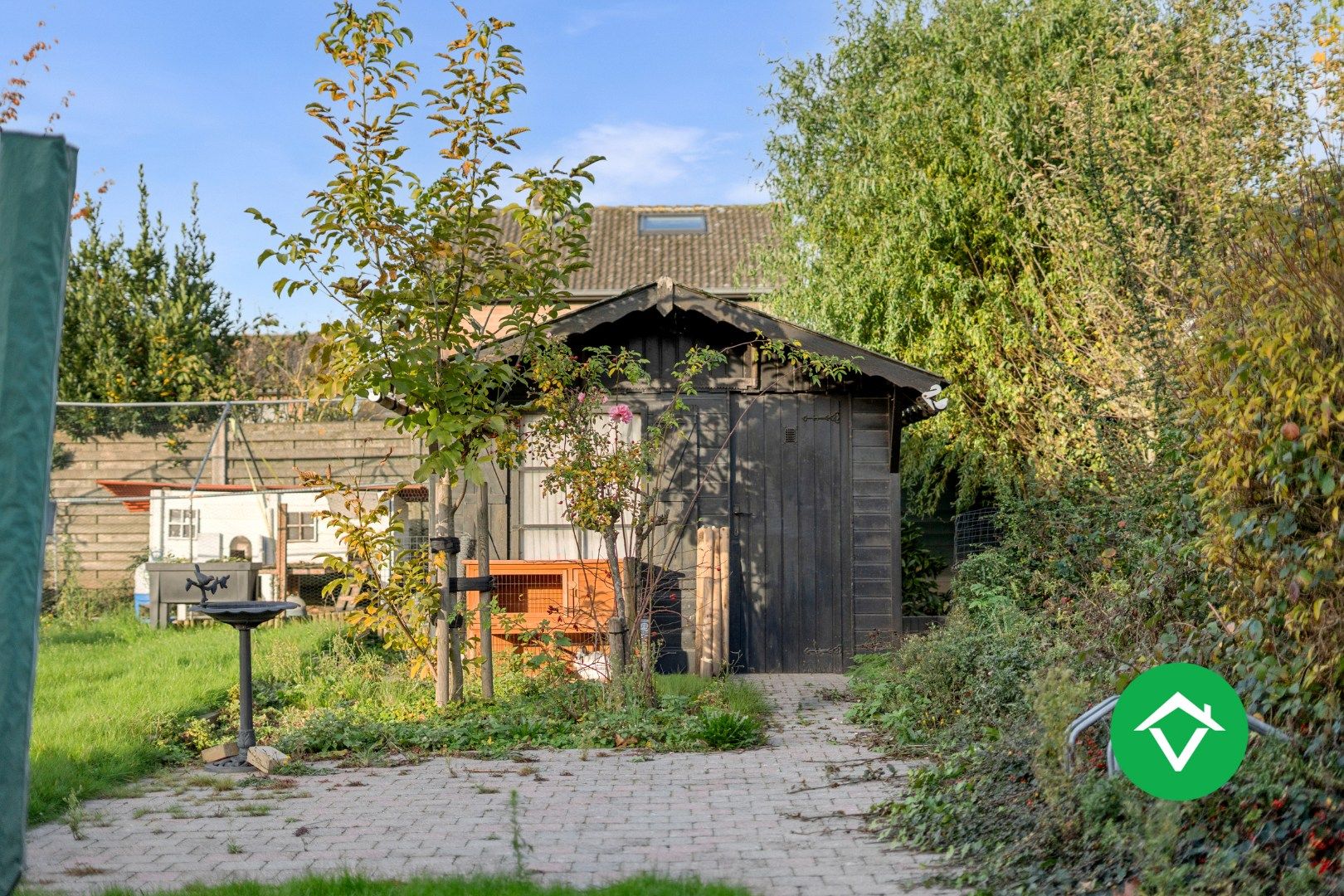 Instapklare vrijstaande woning met zonnige tuin in rustige woonwijk te Eernegem foto 22