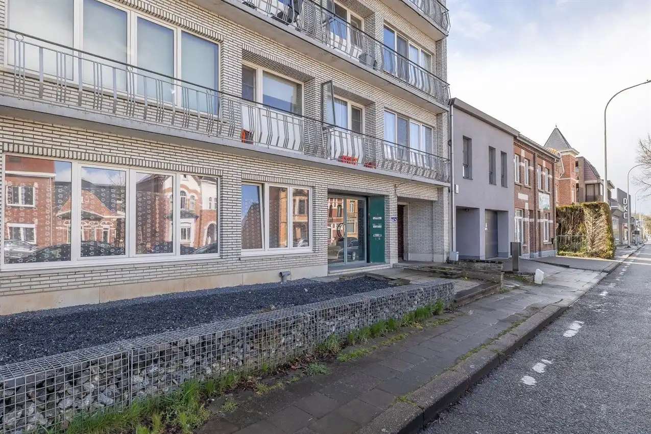 2 slpk., lift, garage, nabij centrum en invalswegen foto 2