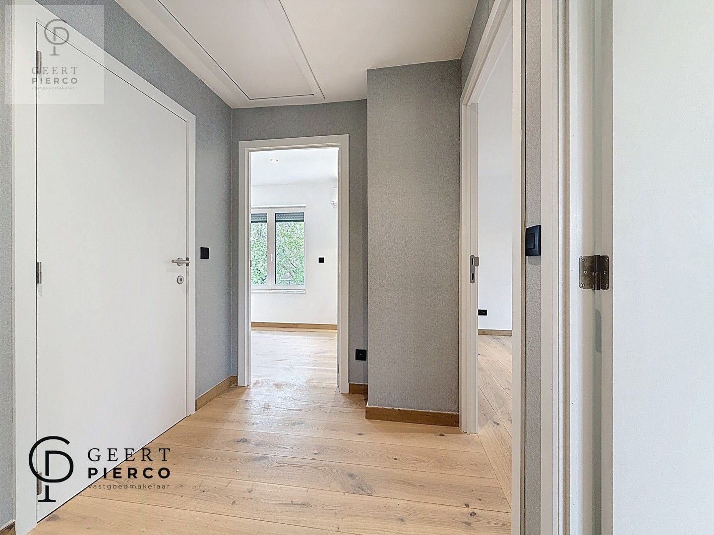 Gerenoveerde halfopen bebouwing gelegen in het rustige Gingelom. foto 12