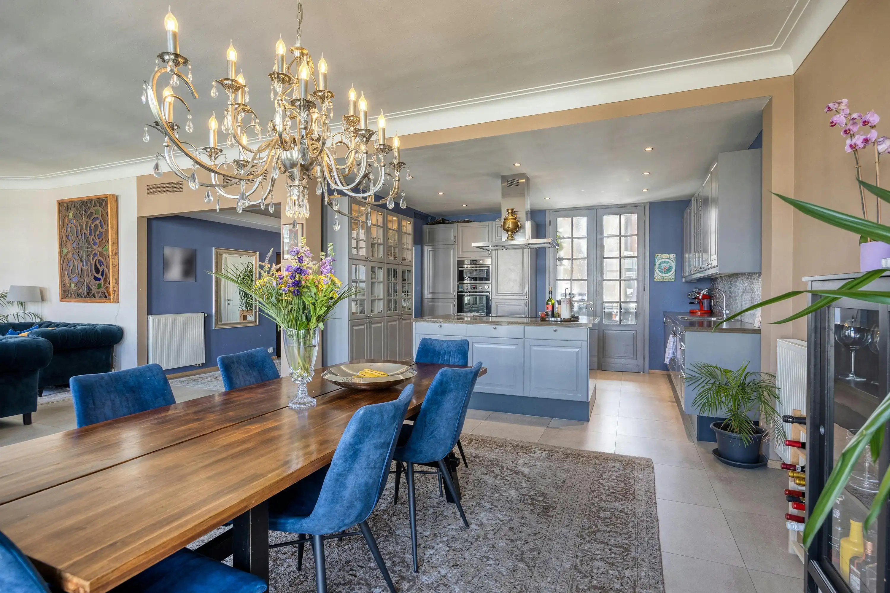 Uniek appartement (ca. 172m²) te koop in centrum Antwerpen foto 2