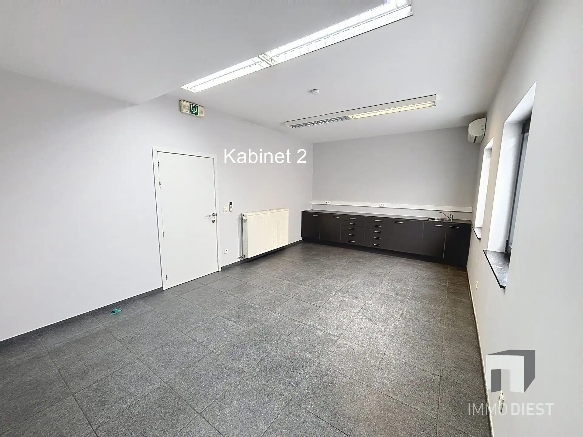 Handelspand 224m2  in het centrum van Tessenderlo foto 15