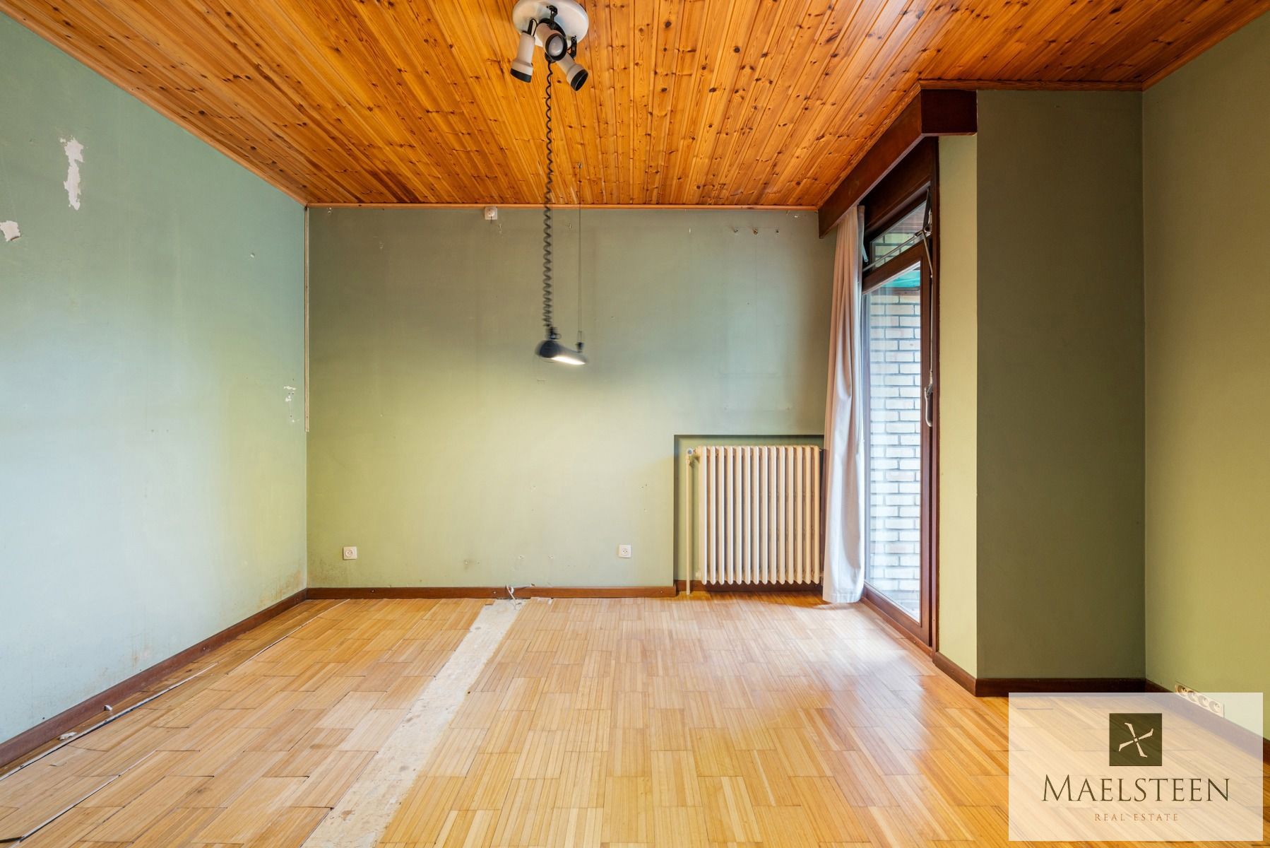Op te frissen woning aan de rand van Brugge foto 21