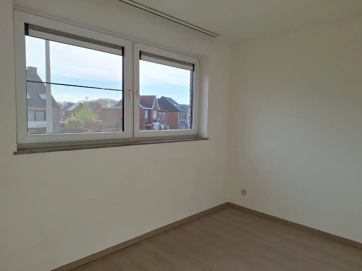 Modern appartement net buiten het centrum van BERINGEN foto 14