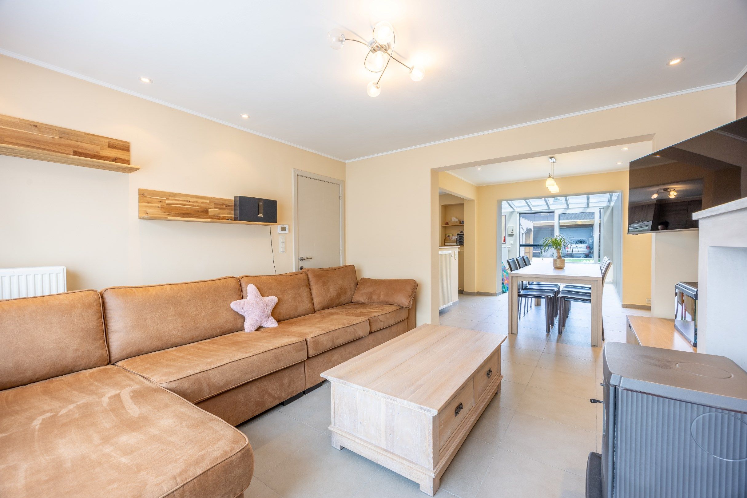 Instapklare woning met 4 slaapkamers en uitweg foto 8