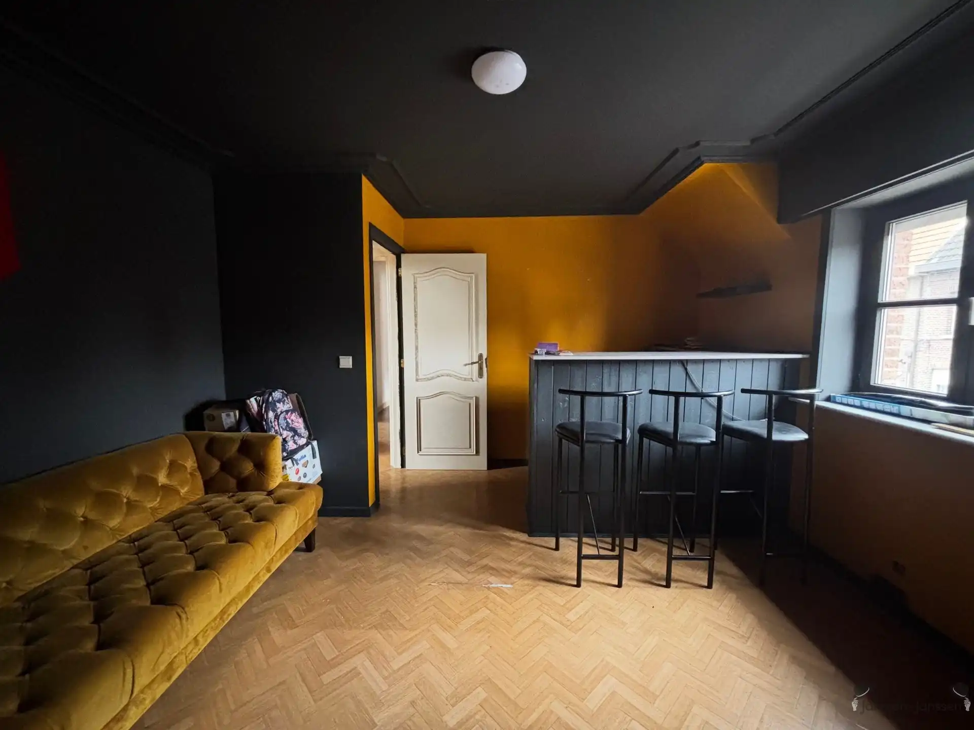 Ruime woning met 5 slaapkamers en tuin foto 14