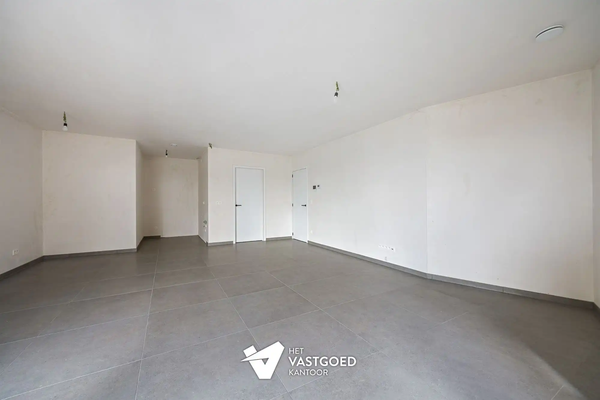 RUIM 1-SLAAPKAMERAPPARTEMENT MET AANGENAME BUITENRUIMTE foto 5
