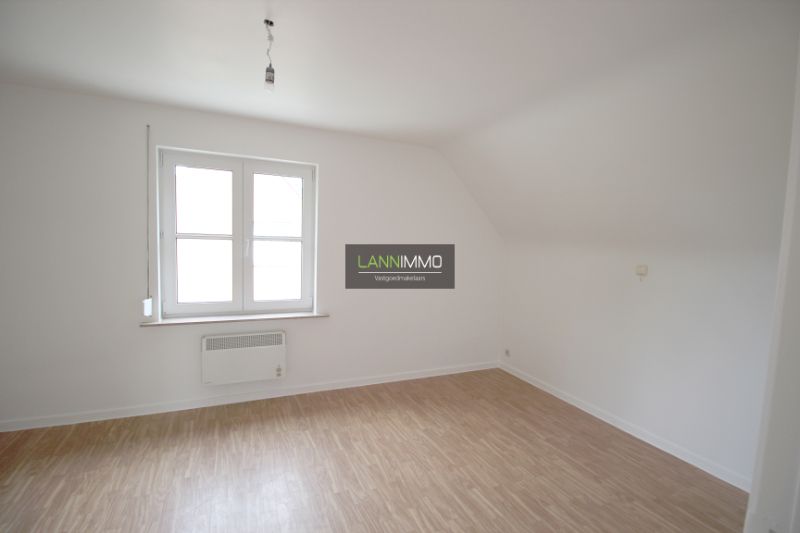 Instapklare woning met 3 slaapkamers en 2 garages foto 23