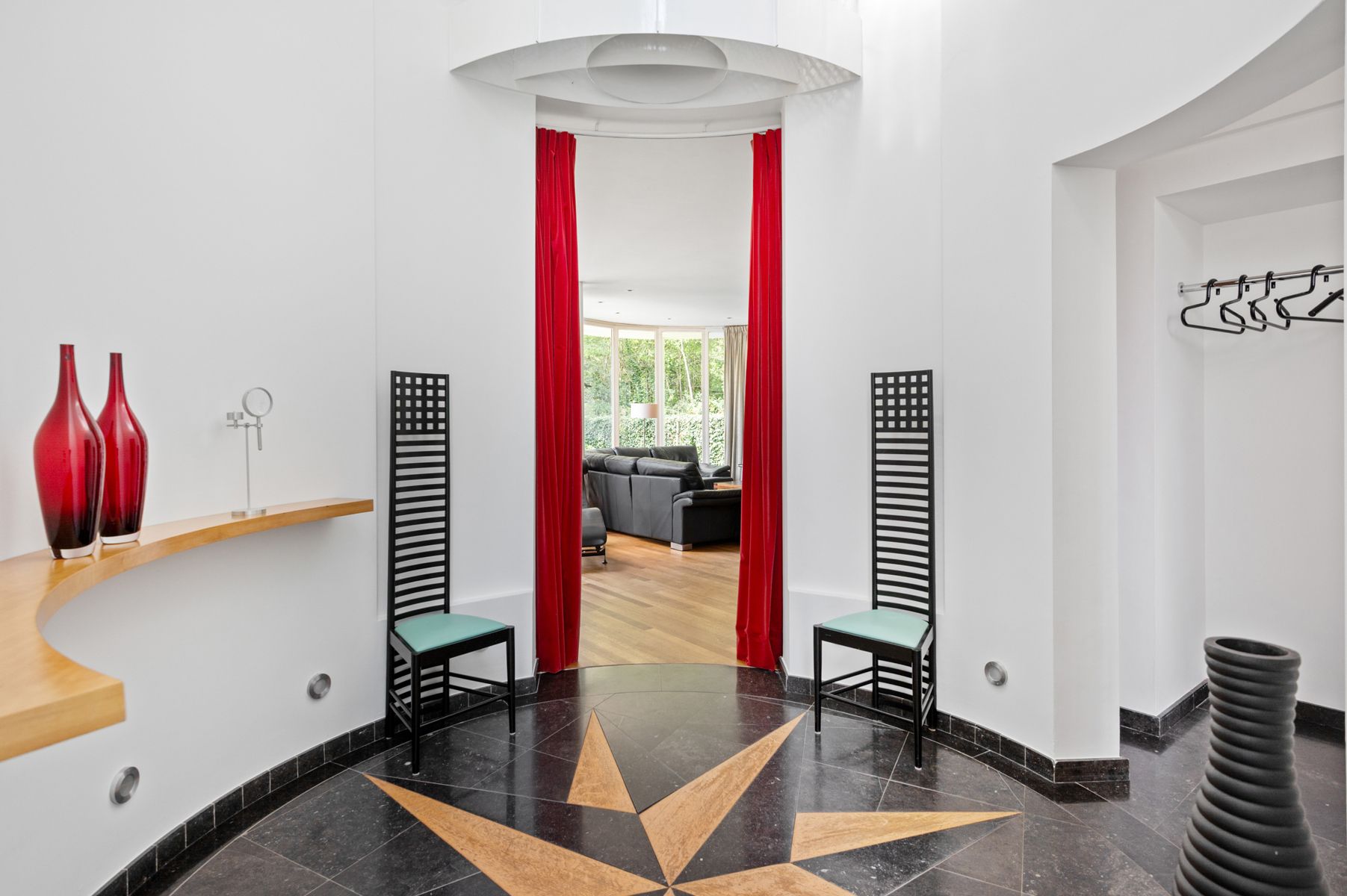 Moderne en energiezuinige villa op ca. 2.035 m². foto 12