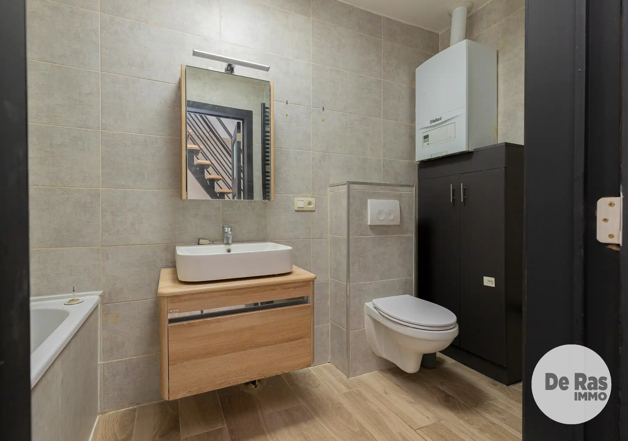 GENT - Instapklare woning met 4 slaapkamers en terras foto 11