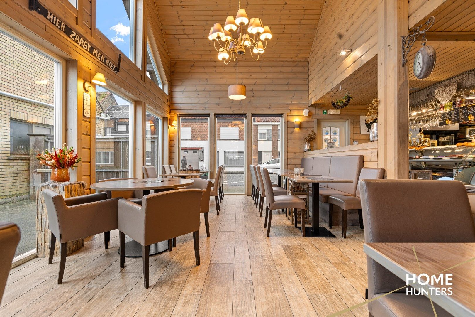 Horecazaak met appartement foto 4