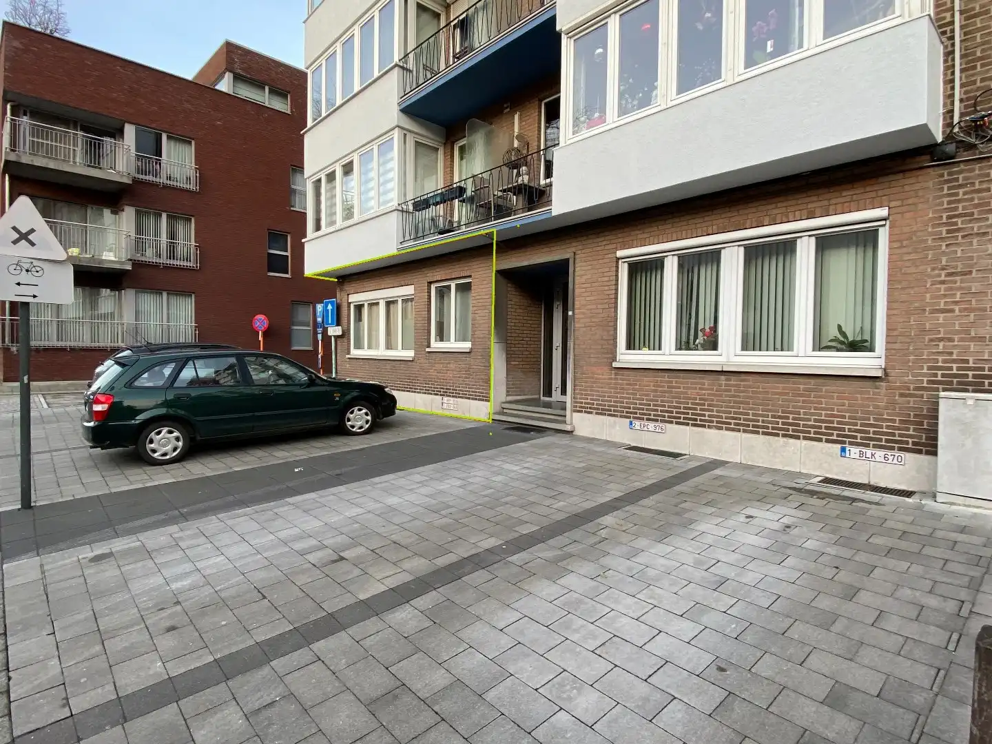 Gelijkvloers appartement met 2 slaapkamers en buitenkoertje in hartje Tongeren foto 2