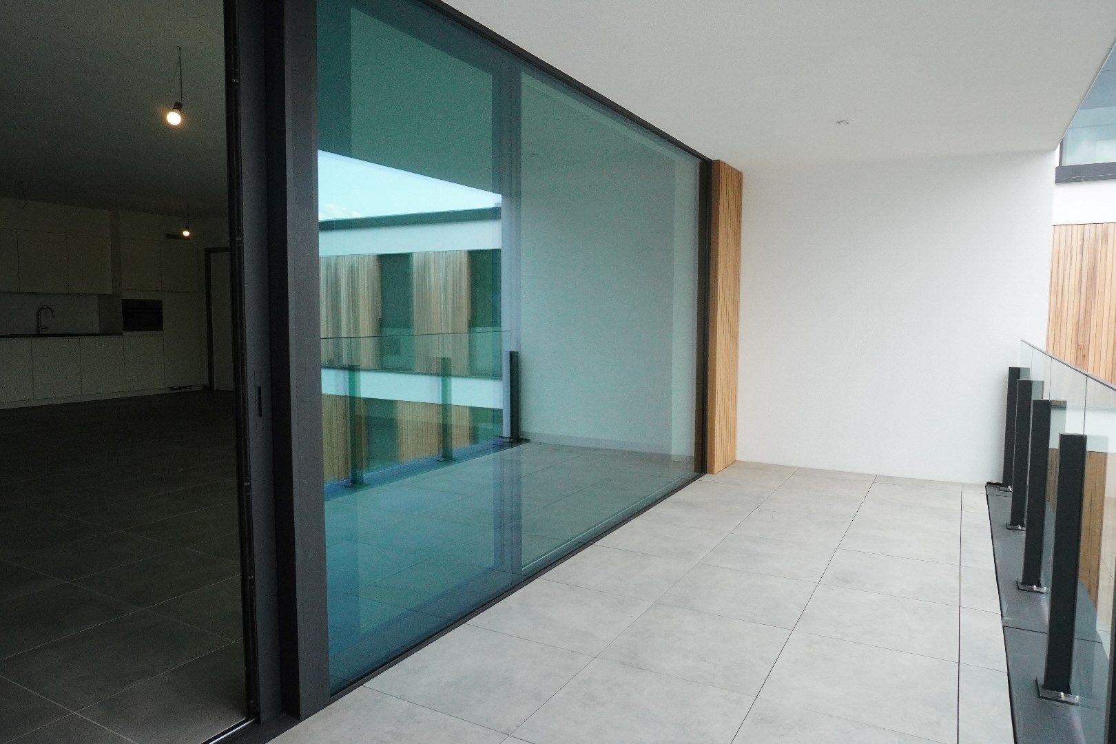 Energiezuinig nieuwbouwappartement met 2 slaapkamers en autostaanplaats foto 14