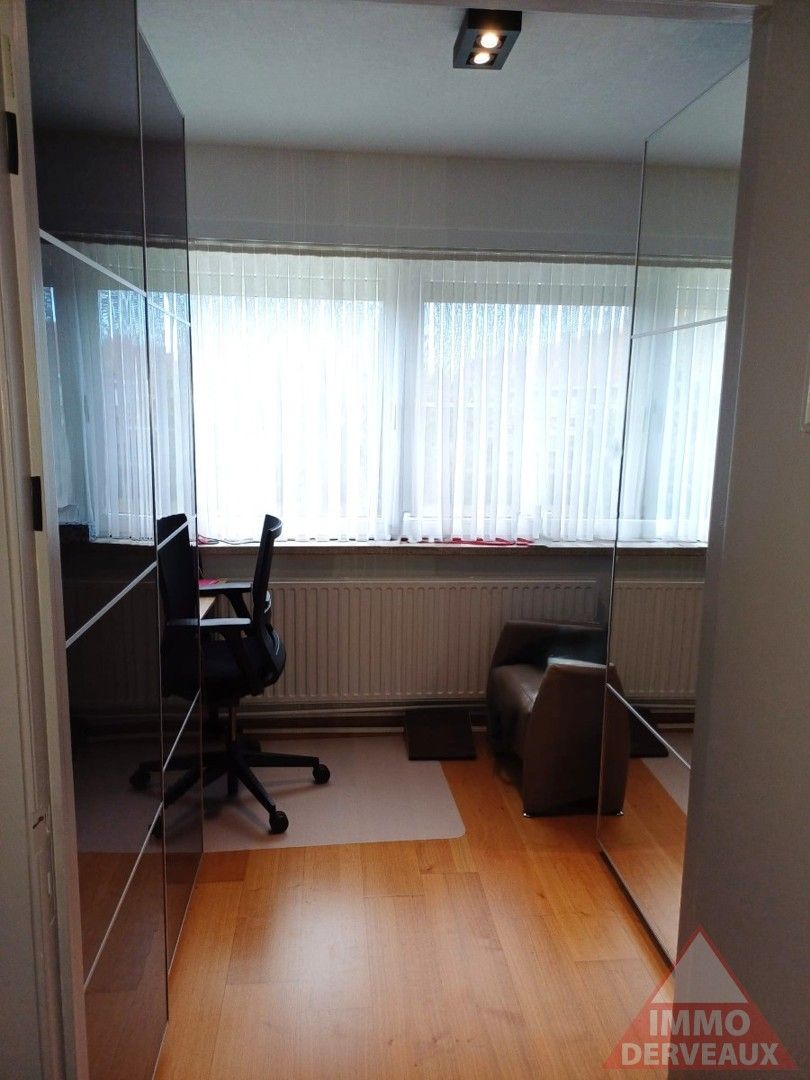 Menen - Halfopen instapklare woning foto 10