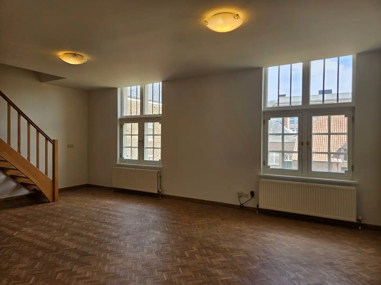 Duplex appartement met 2 ruime slaapkamers in het centrum van Geel! foto 5