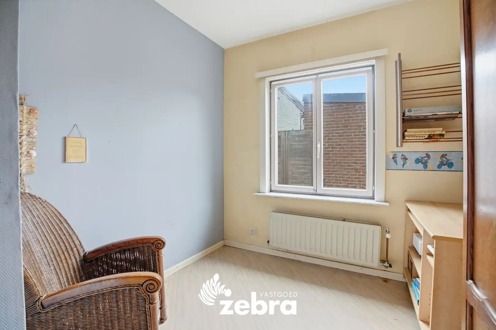 Gelijkvloerse open bebouwing met 3 slaapkamers in rustige omgeving! foto 14