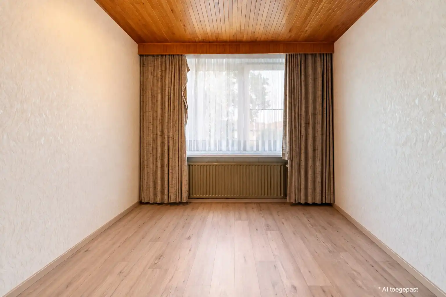 Op te frissen rijwoning op toplocatie foto 16