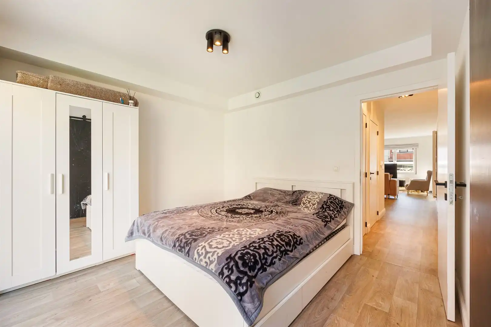 Opbrengsteigendom met 3 APP te Distelhoek foto 15