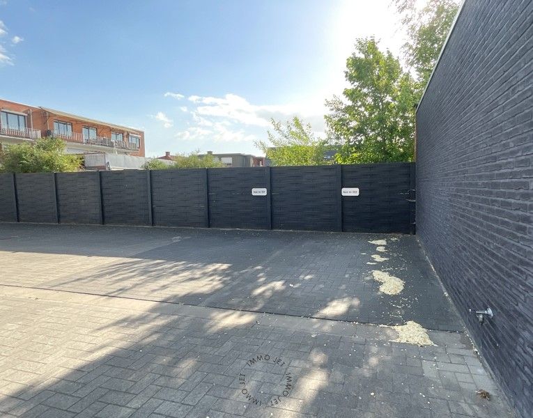 Triplex appartement met 3 slaapkamers en garage foto 12