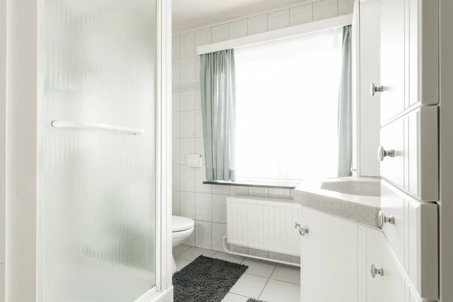 Goed onderhouden 3 SLK woning nabij het centrum van Lommel foto 24