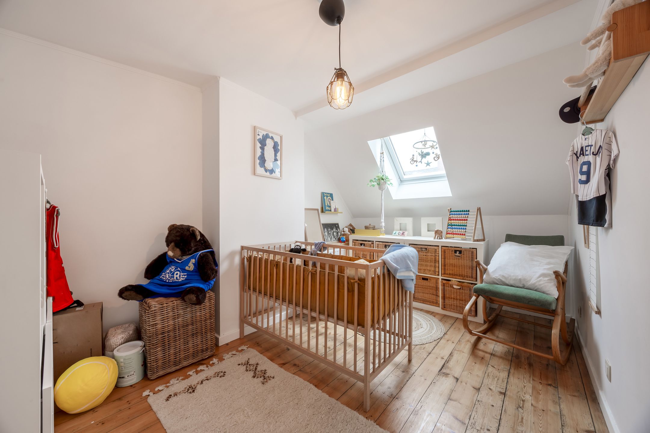 Instapklare charmante burgerwoning in heel leuke buurt !  foto 21