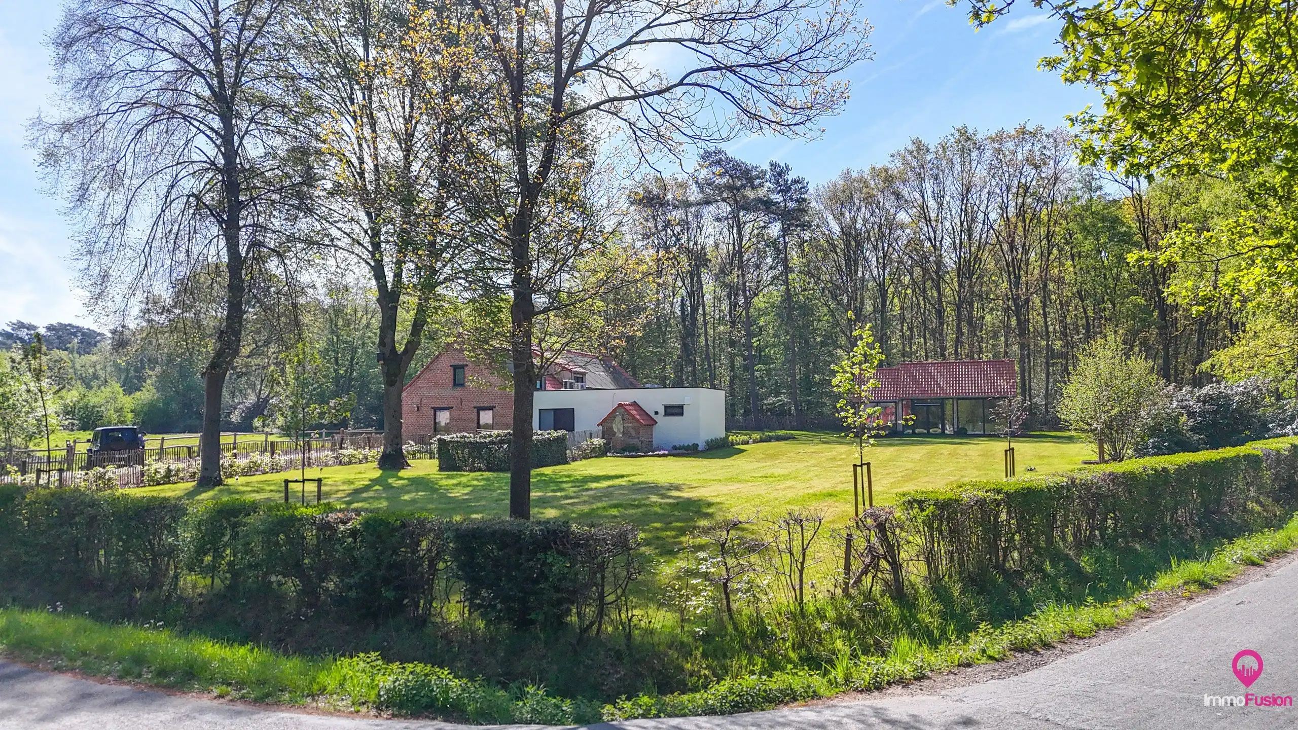 Multifunctioneel horecapand op een perceel van 1.9 hectare! foto 70