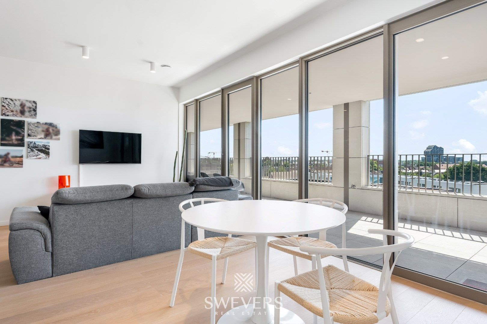 Luxueus instapklaar appartement met twee terrassen én parkeergarage in Quartier Blue foto 5