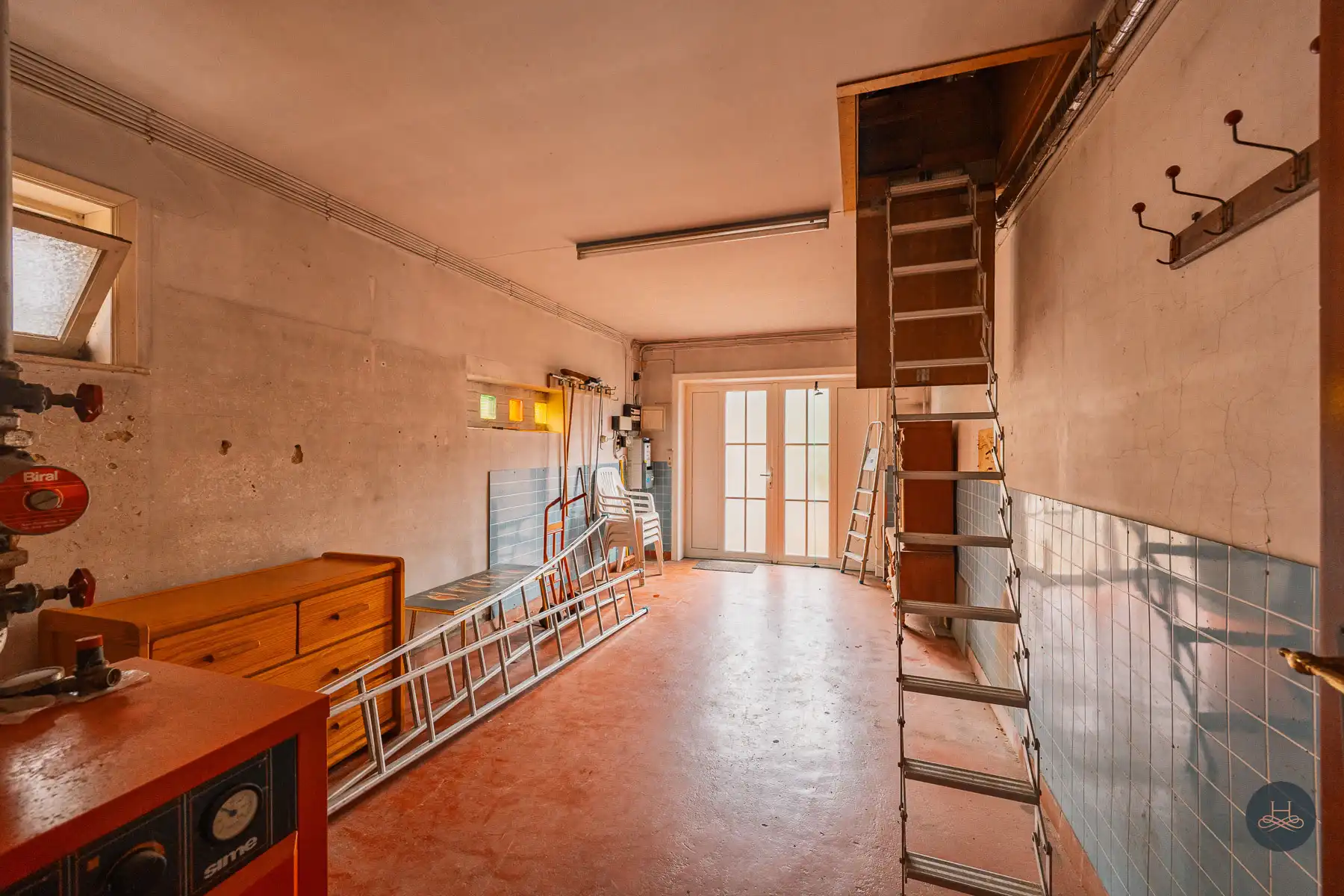 Charmante te renoveren open bebouwing op een royaal perceel foto 15