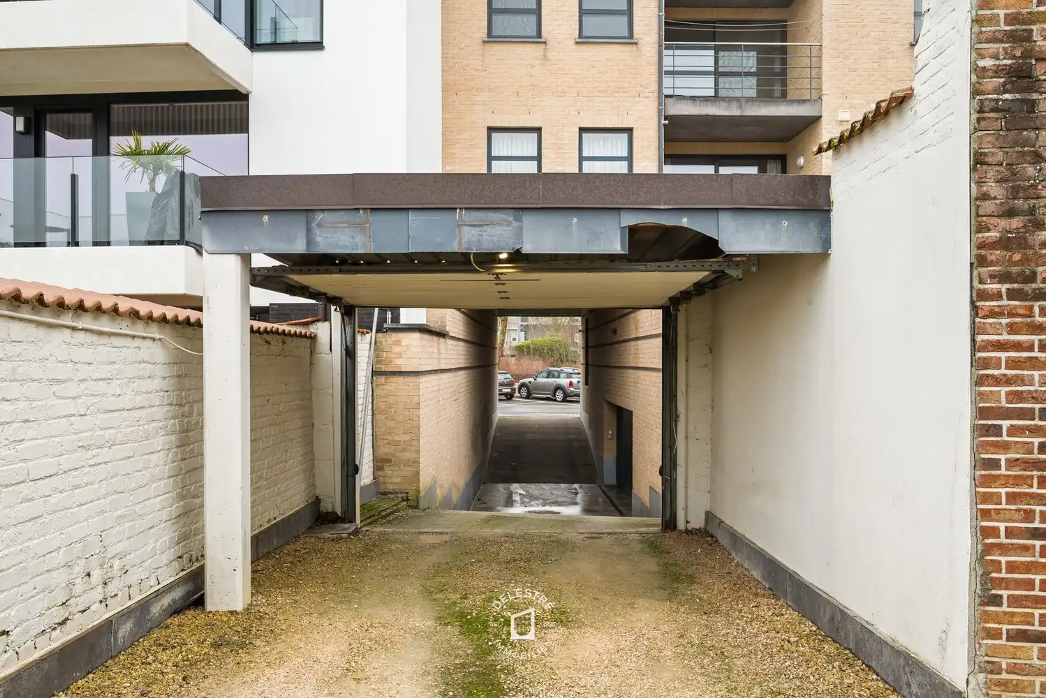 Kwalitatief verhuurde investeringseigendom 5 APP. EN 5 GARAGES in het centrum van Ninove foto 30