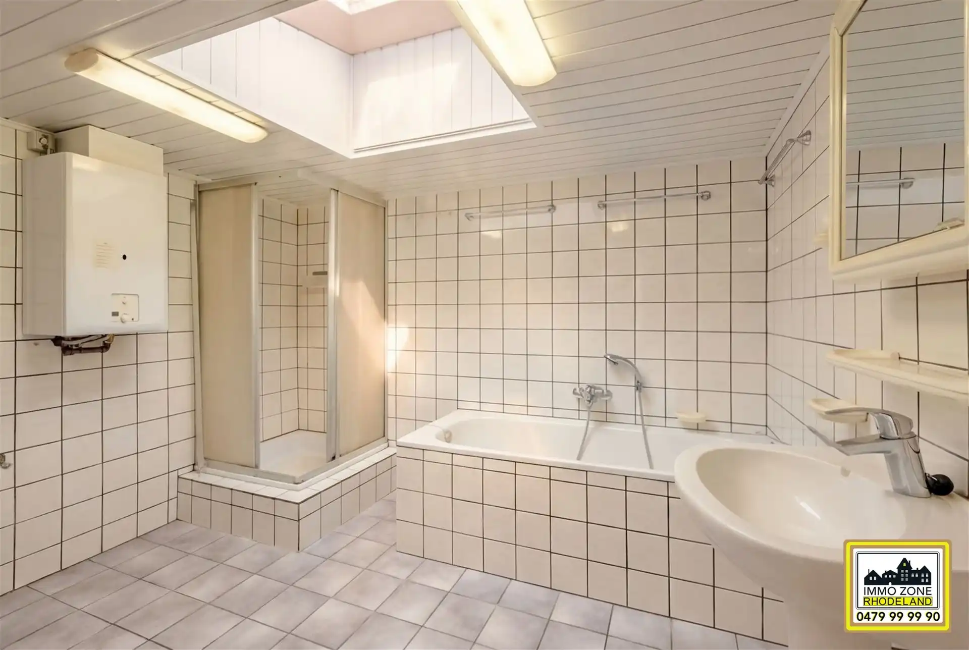 Toffe en uiterst centraal gelegen starterswoning  foto 7