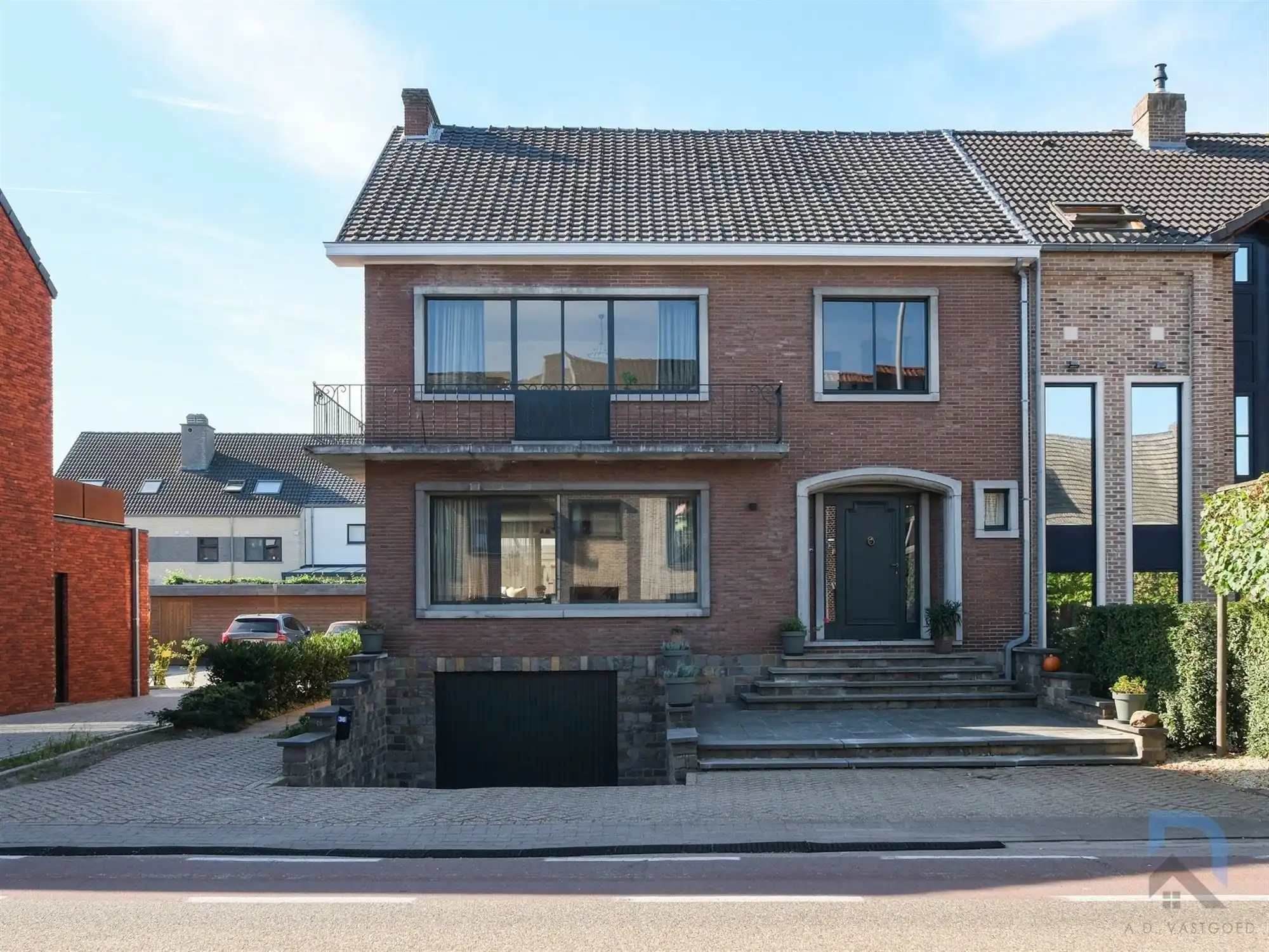 Ruime woning met 4 slaapkamers in Beverst foto {{pictureIndex}}