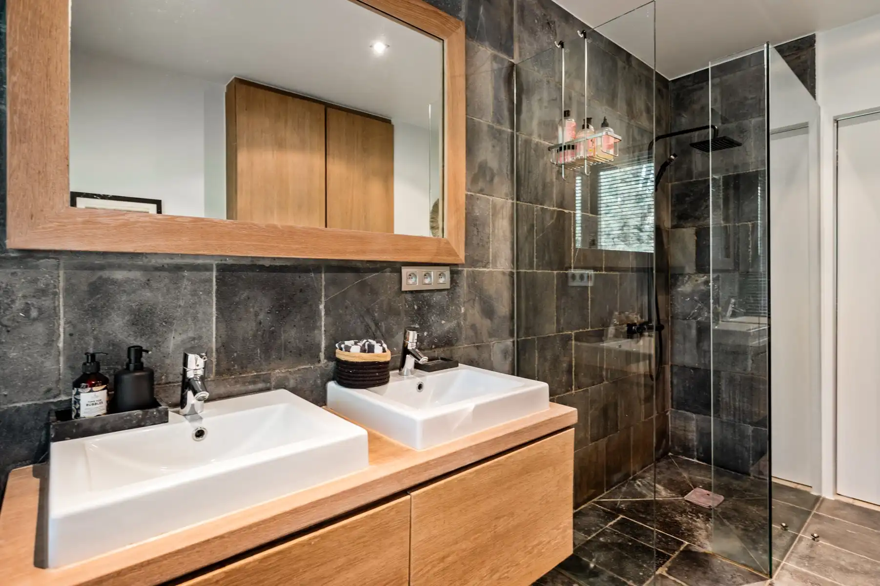 Prachtig wonen op toplocatie foto 34