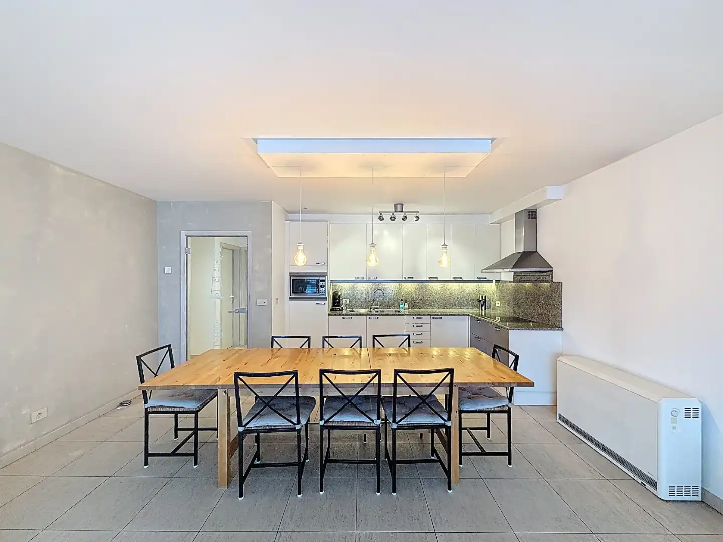 Ruim drieslaapkamer appartement  met zuidgericht terras met centrale ligging te Nieuwpoort-Bad foto 4