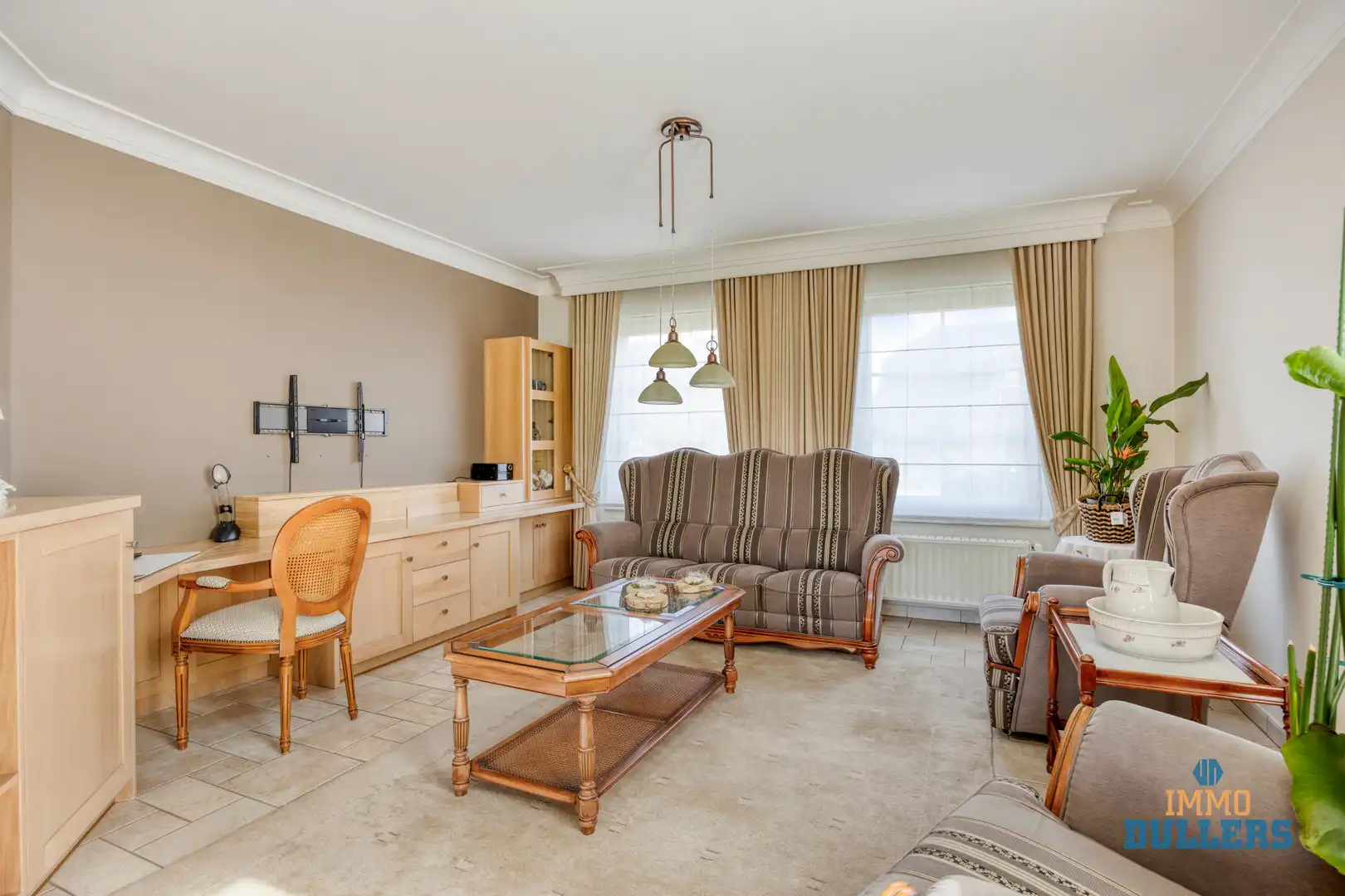 Tijdloze en degelijk afgewerkte woning in de Sellestraat te Peer - ideaal voor uw nieuwe thuis! foto 4