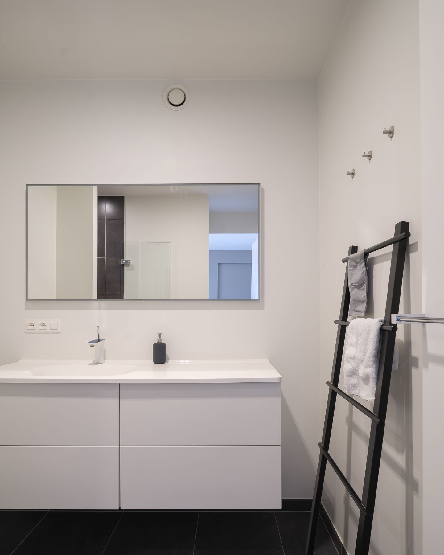 Kwalitatief afgewerkt appartement in kleinschalige residentie foto 14