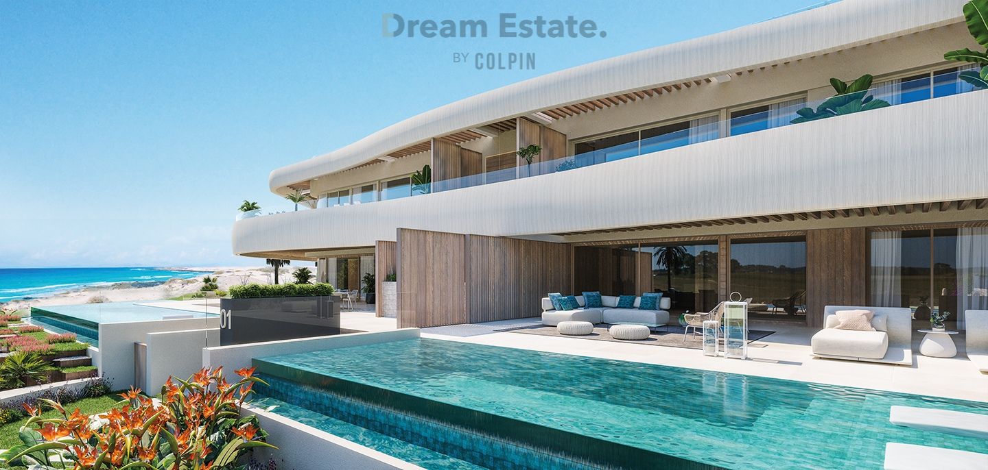 Nieuw uitzonderlijk project langs de kustlijn van Marbella. foto {{pictureIndex}}