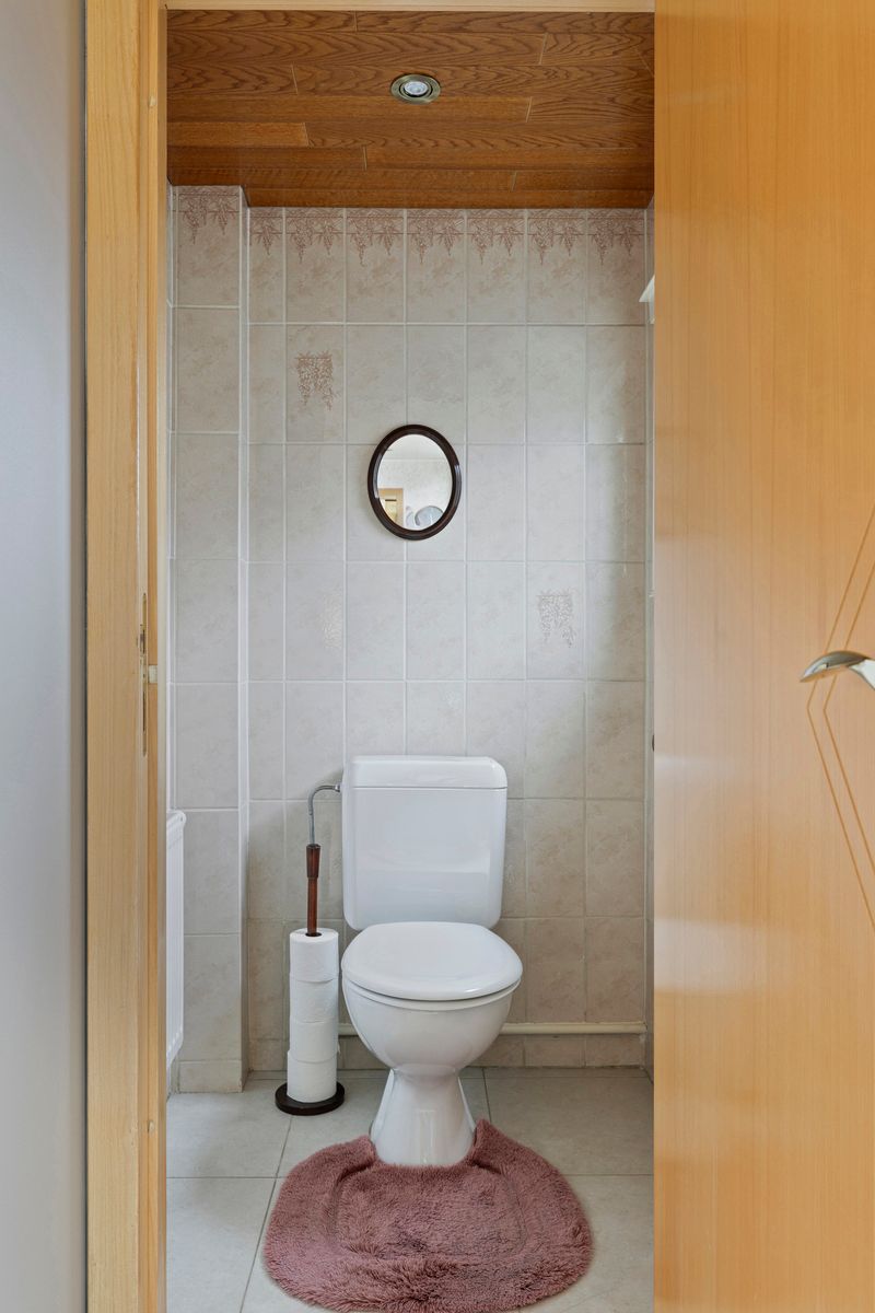 Instapklare centrumwoning met garage en autostaanplaats.  foto 17