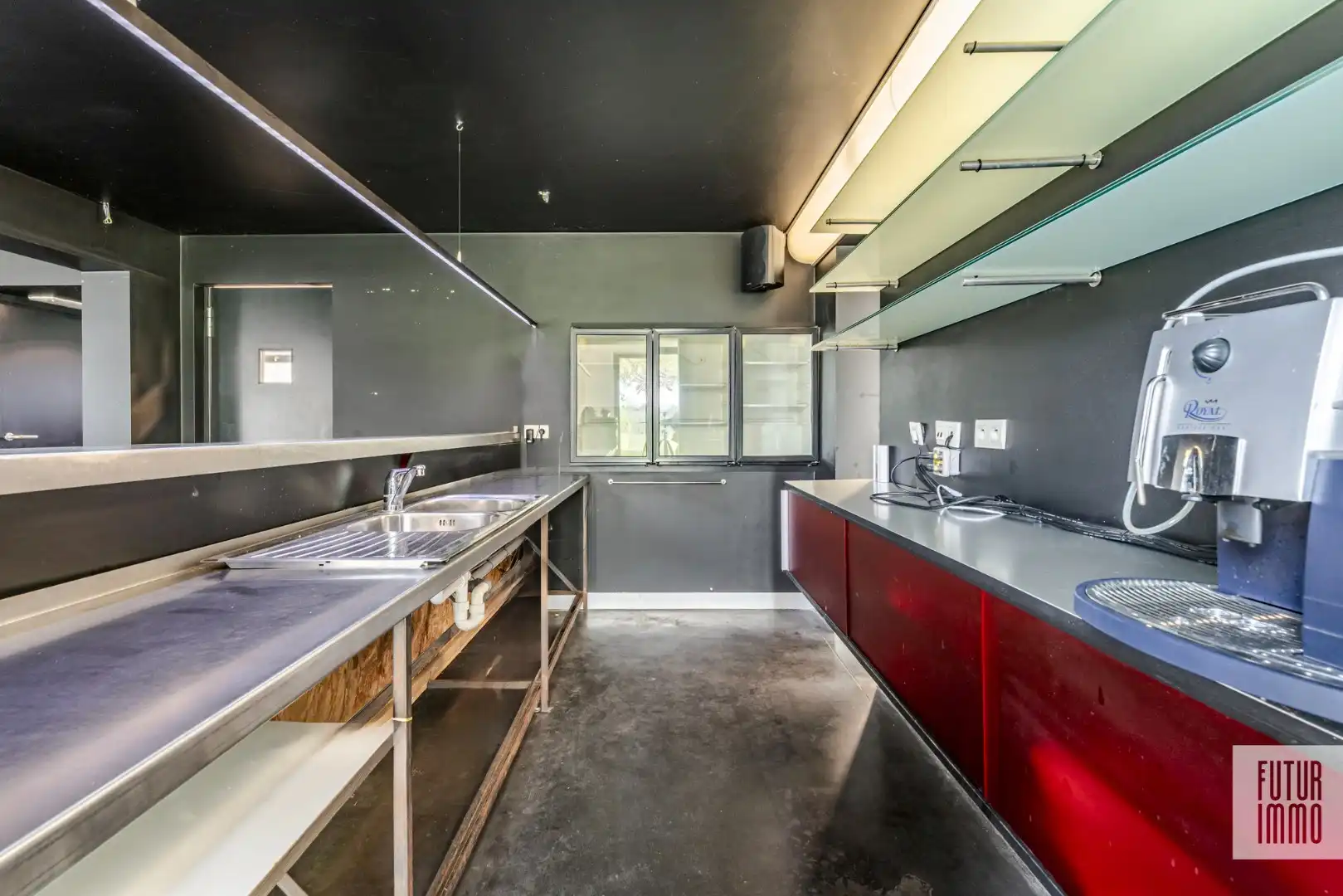 Unieke woning op 4.607m² in Kachtem foto 8
